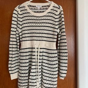 Motherhood maternity sweater tunic M
